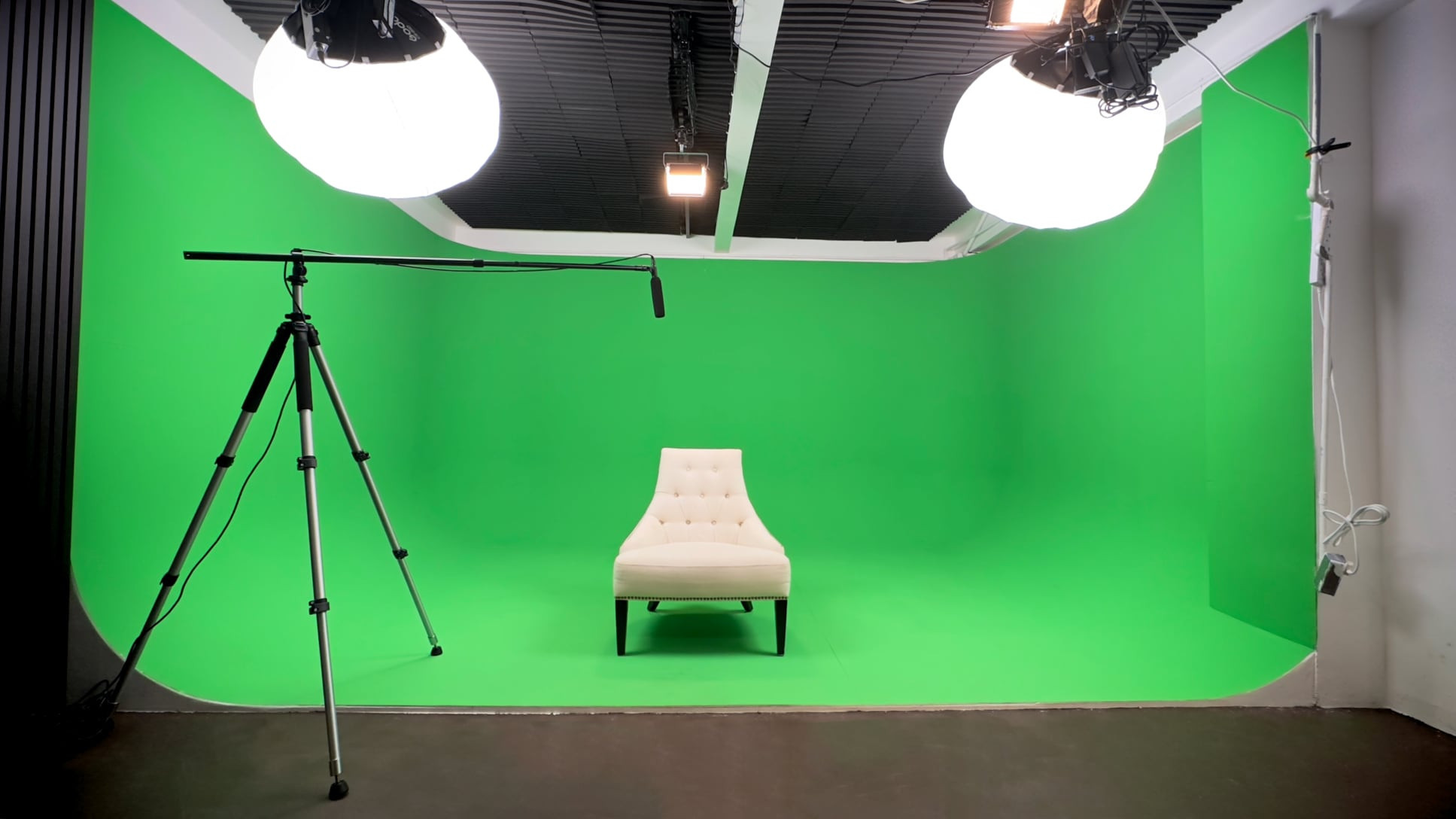 Green Screen Room Hire at Finch-ley Studio